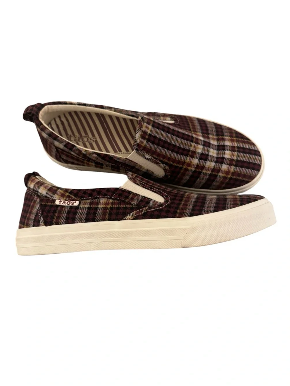 Taos Rubber Soul Burgundy Plaid Slip-On Sneakers men’s size 10